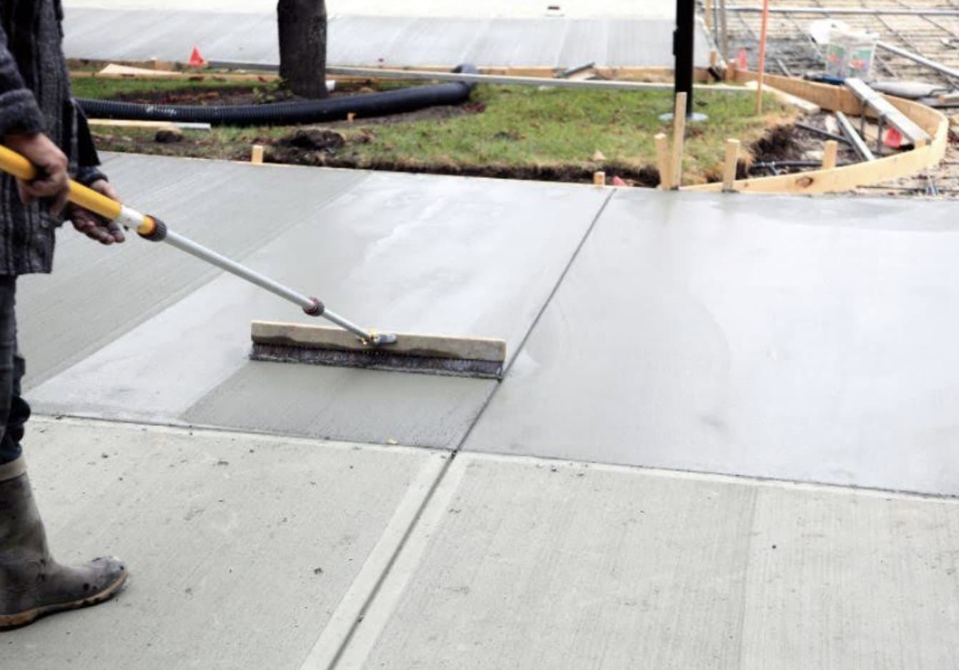 Exposed aggregate driveway